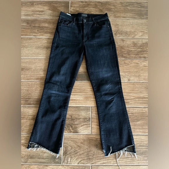 MOTHER Denim - Mother Insider Crop Two step fray Jeans in Hey Good lookin